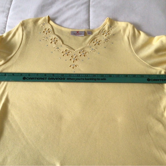 Top - Quaker Factory - Picture 5 of 11